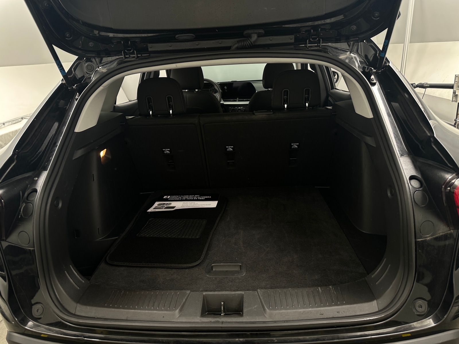 Thumbnail: 2025 Chevrolet Trax - 7