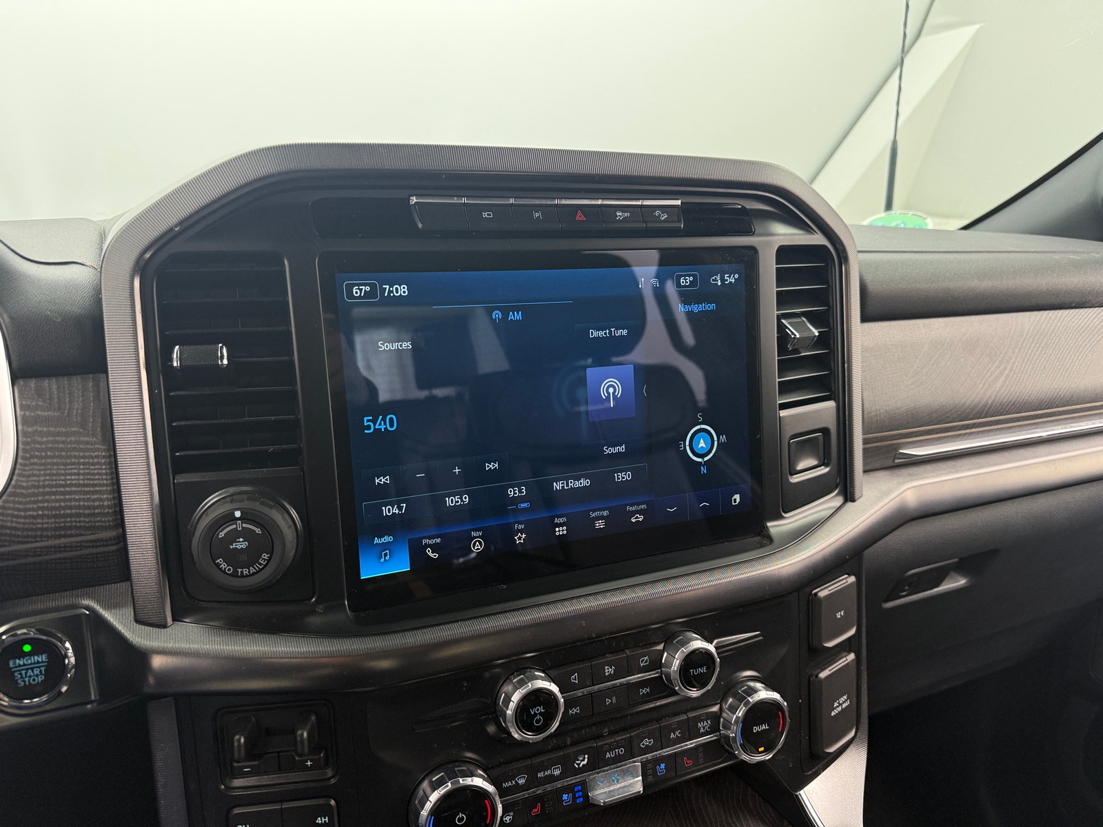 Thumbnail: 2022 Ford Econoline - 3