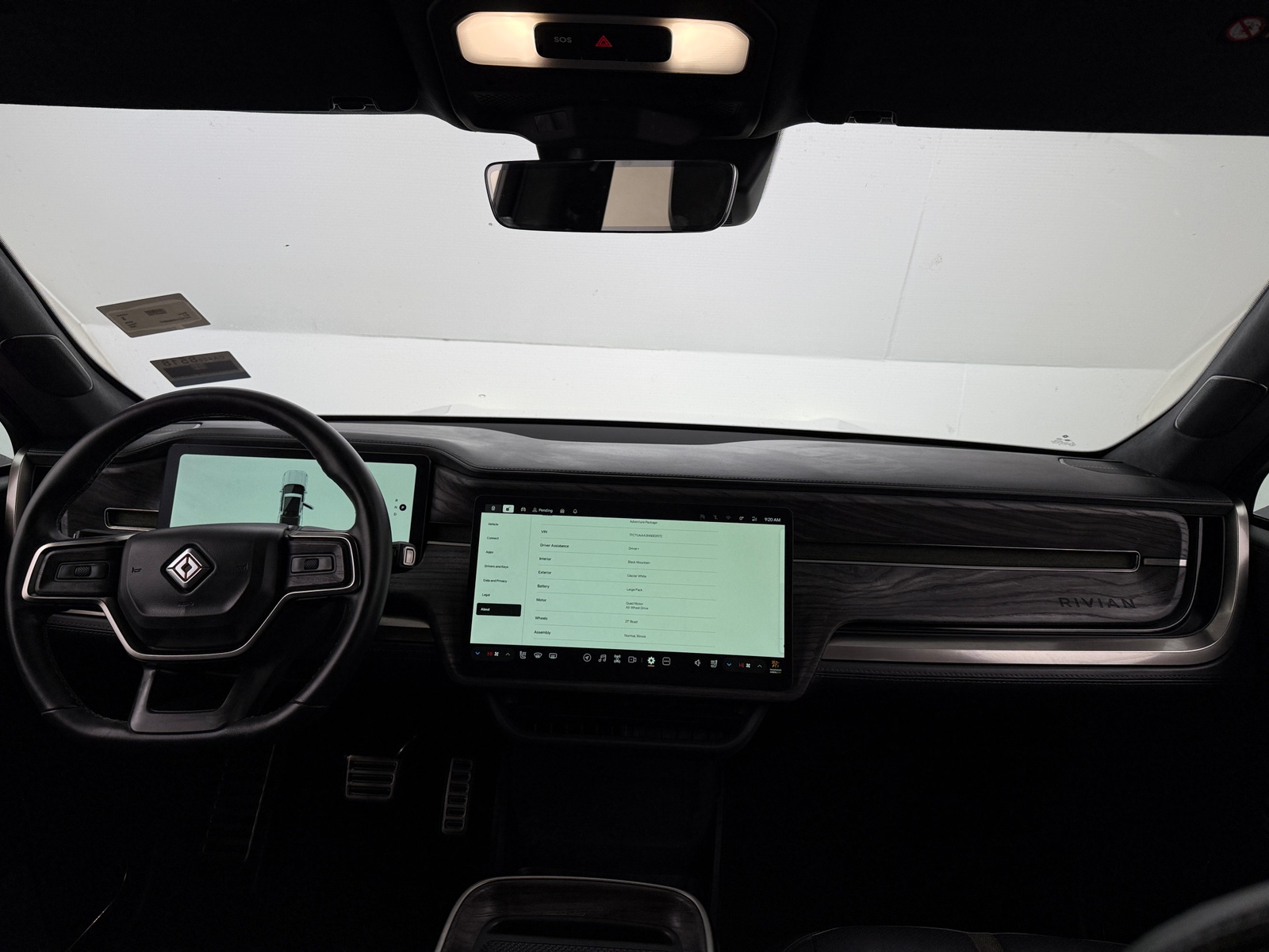 Thumbnail: 2022 Rivian R1T - 2