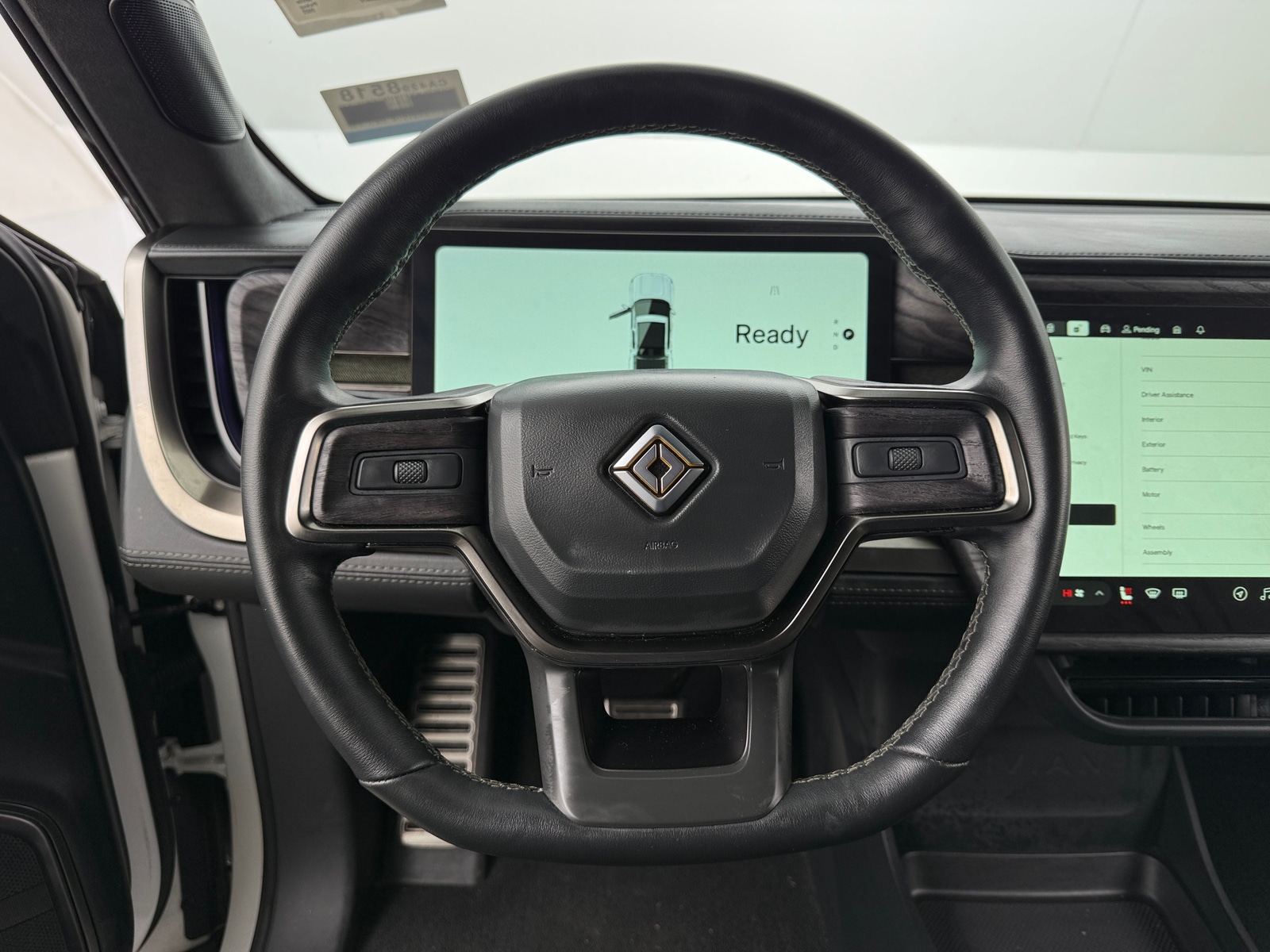 Thumbnail: 2022 Rivian R1T - 4