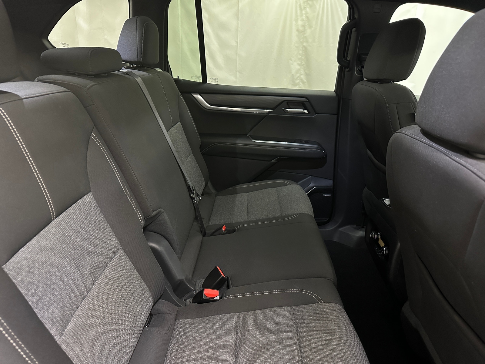 Thumbnail: 2025 GMC Acadia - 6