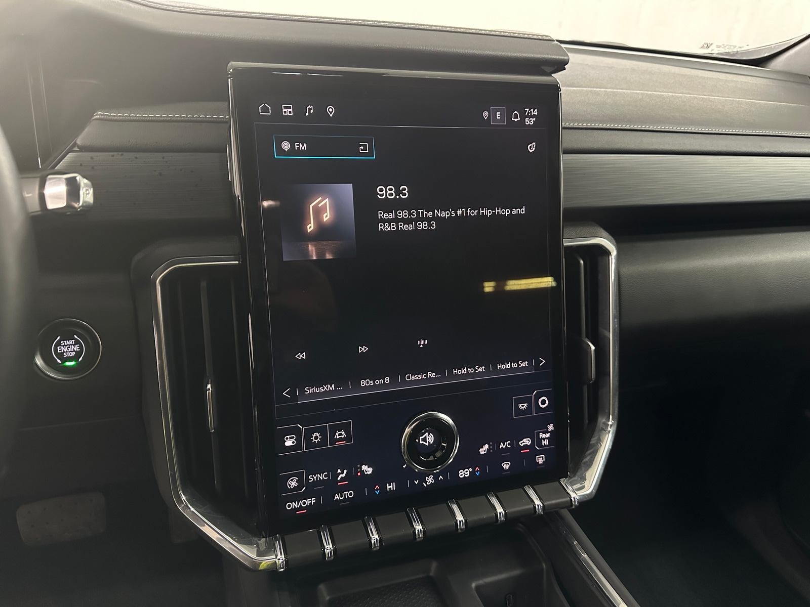 Thumbnail: 2025 GMC Acadia - 4