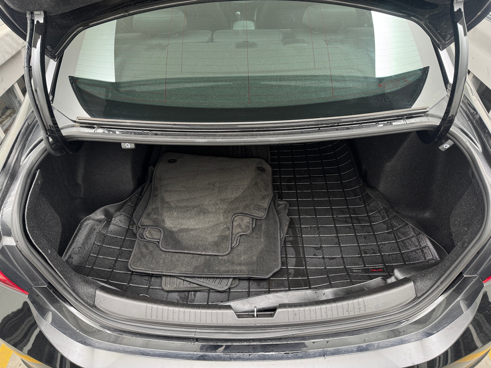 Thumbnail: 2018 Chevrolet Malibu - 7