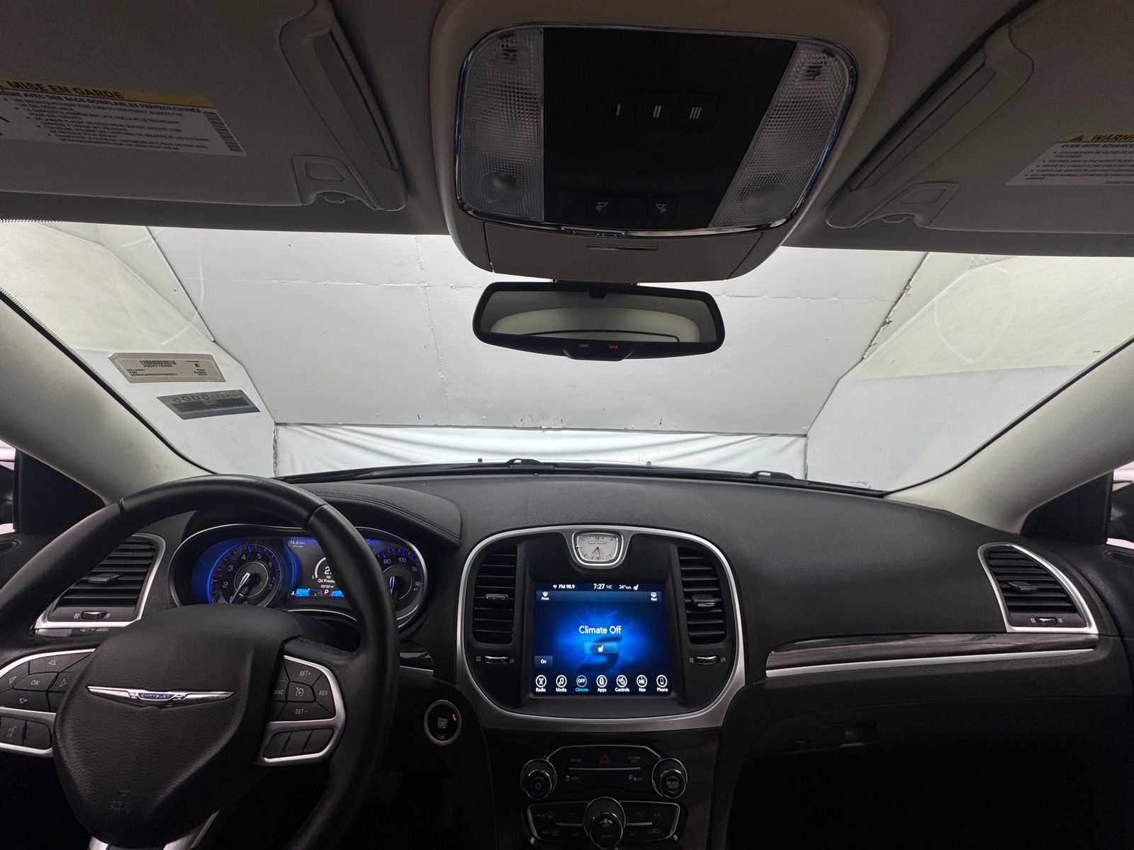 Thumbnail: 2017 Chrysler 300 - 2