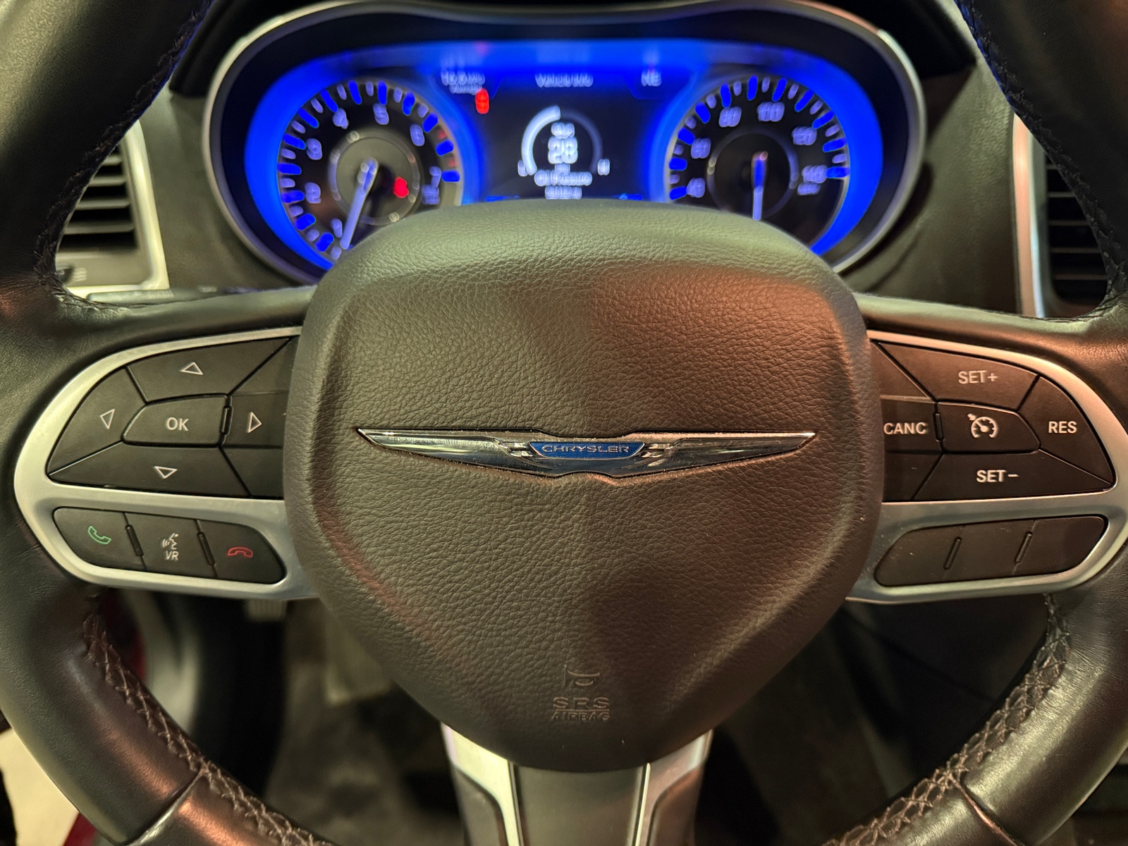 Thumbnail: 2017 Chrysler 300 - 4