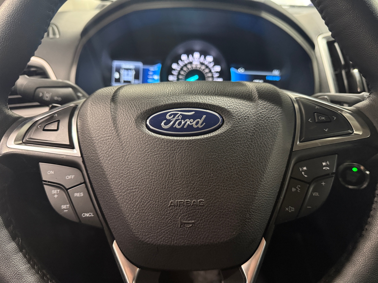 Thumbnail: 2024 Ford Edge - 4