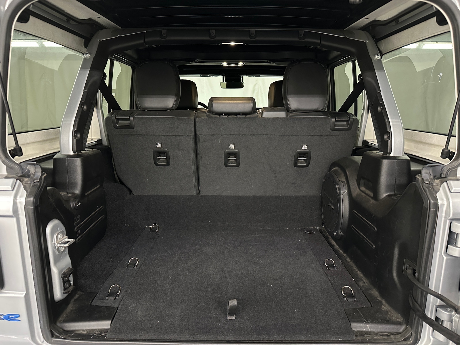 Thumbnail: 2023 Jeep Wrangler - 6