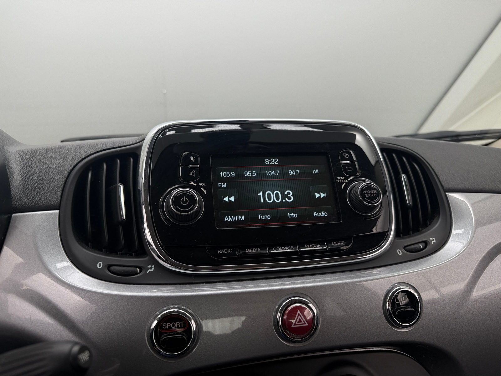 Thumbnail: 2017 Fiat 500 - 4