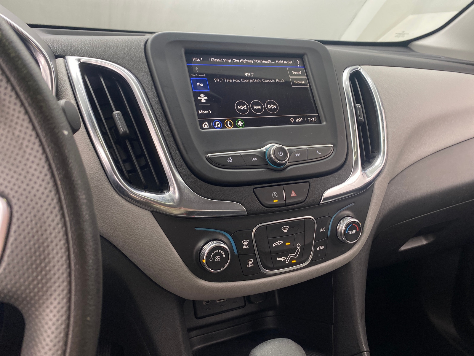 Thumbnail: 2024 Chevrolet Equinox - 4