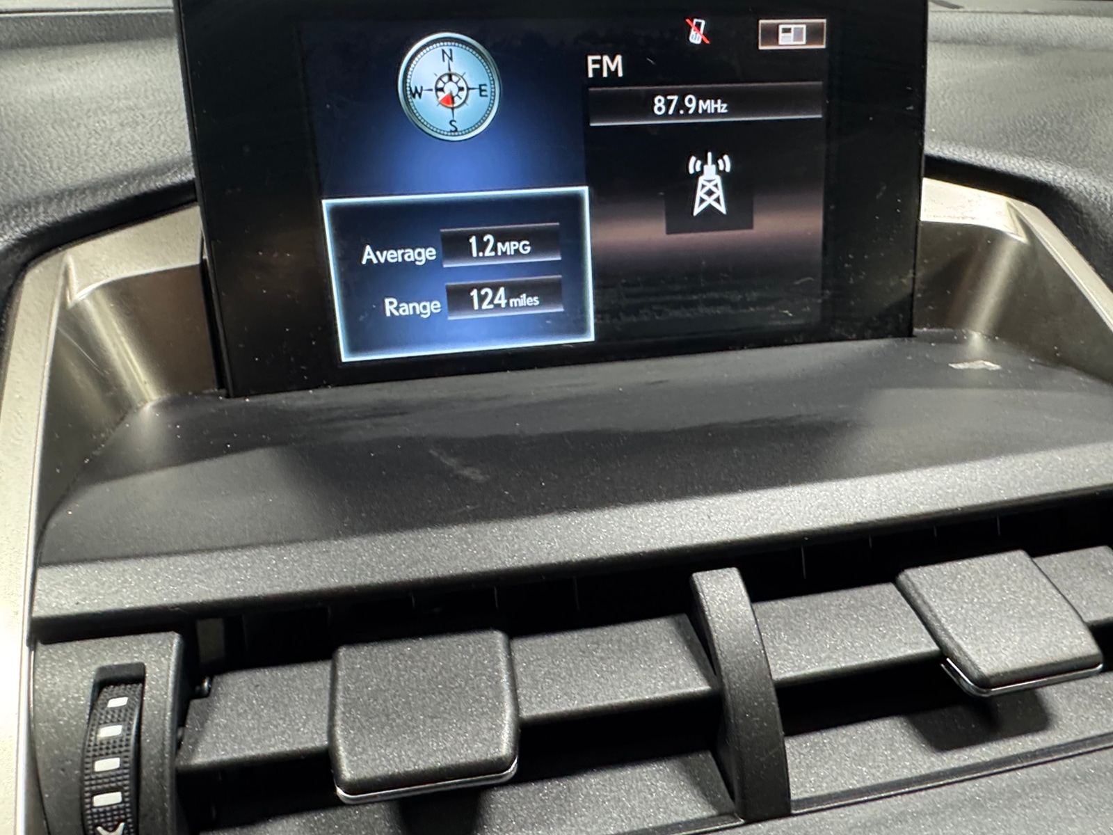 Thumbnail: 2016 Lexus NX - 4