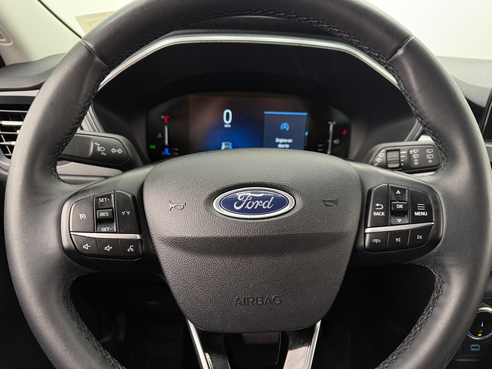 Thumbnail: 2023 Ford Escape - 5