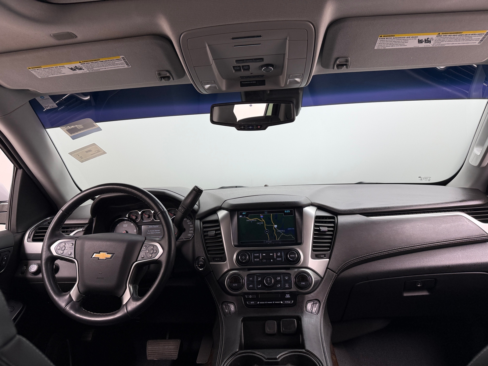 Thumbnail: 2019 Chevrolet Tahoe - 2