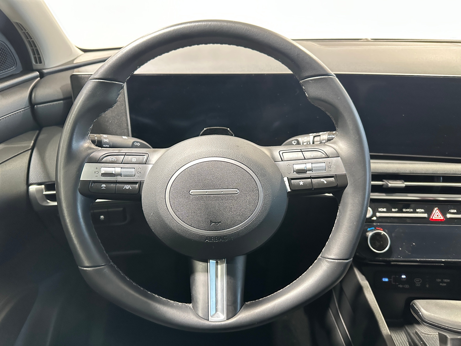 Thumbnail: 2025 Hyundai Tucson - 4