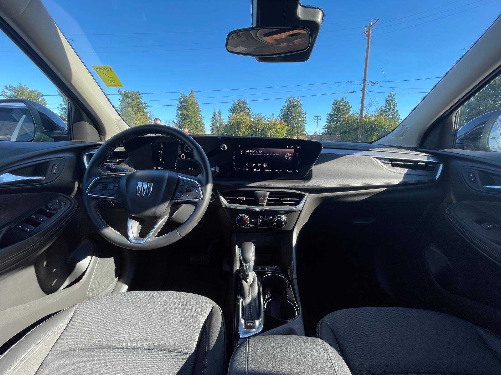 Thumbnail: 2025 Buick Encore GX - 3