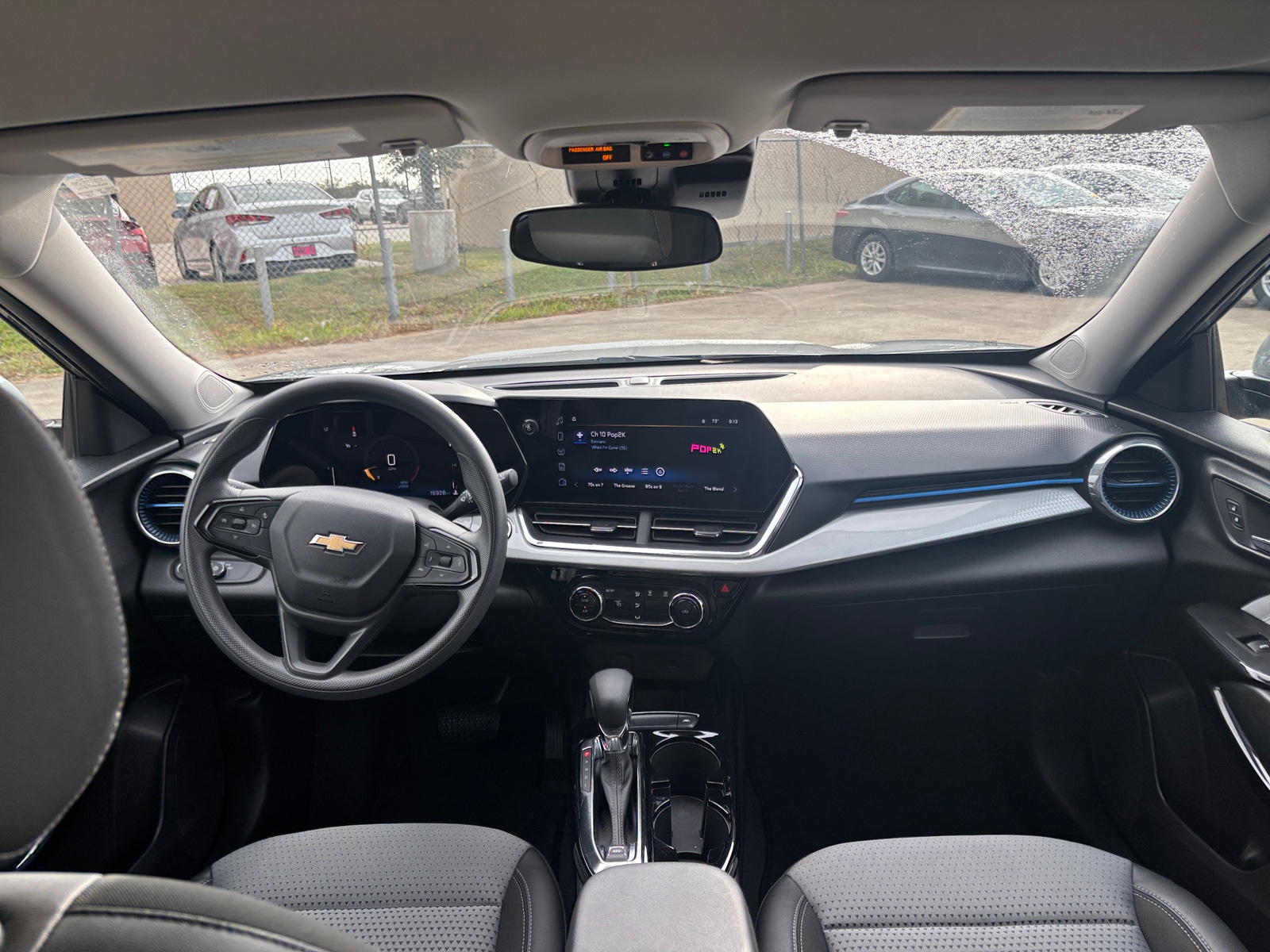 Thumbnail: 2025 Chevrolet Trax - 3