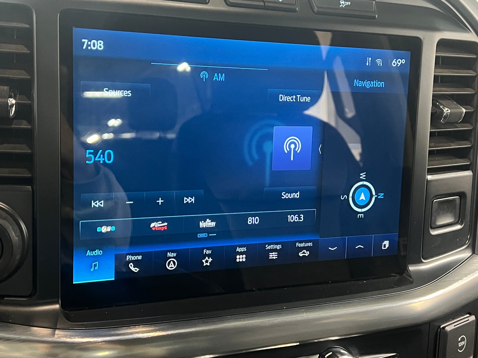 Thumbnail: 2021 Ford Econoline - 4