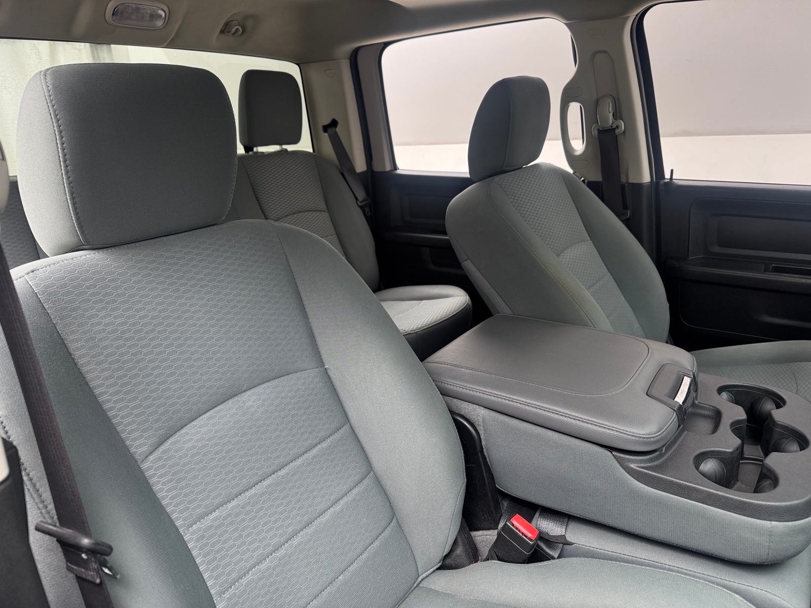 Thumbnail: 2019 RAM 1500 Classic - 2