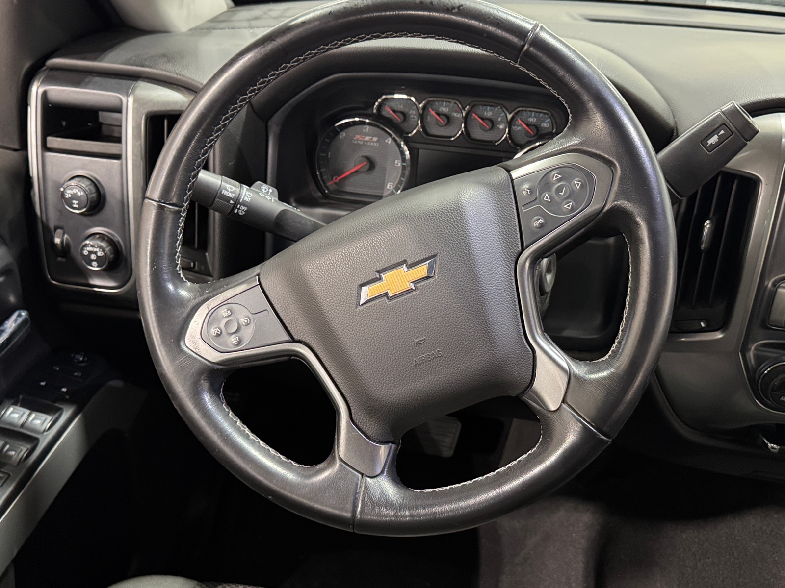 Thumbnail: 2018 Chevrolet Silverado 1500 - 5