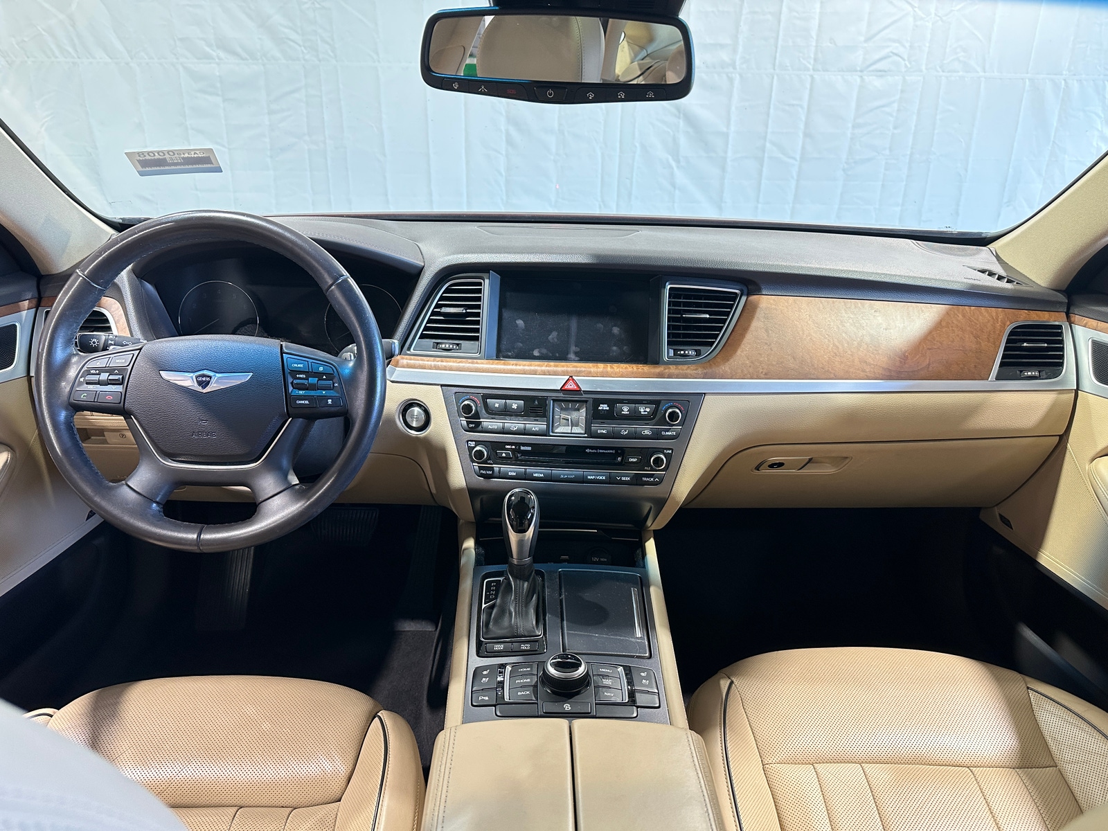 Thumbnail: 2015 Hyundai Genesis - 2