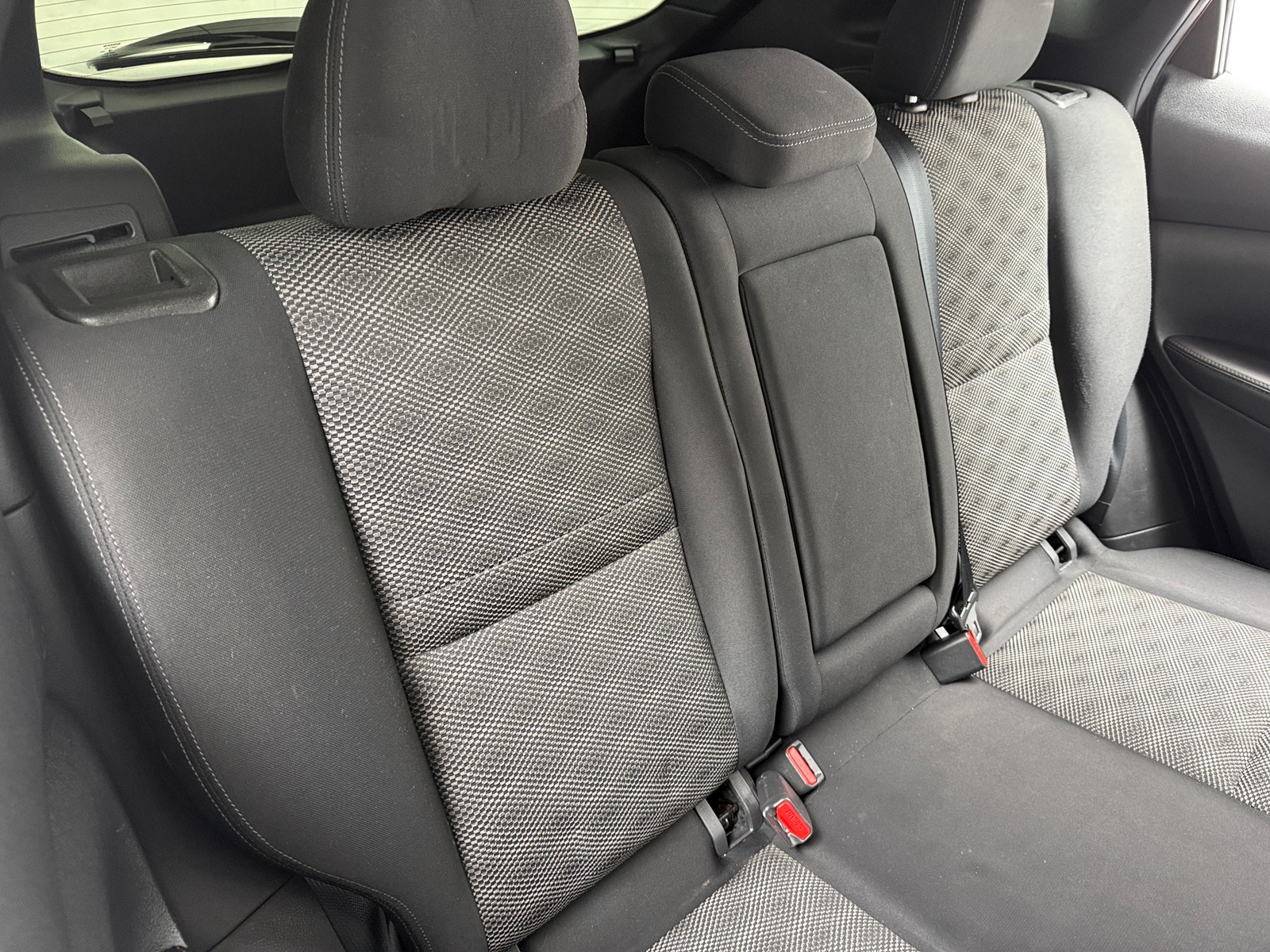 Thumbnail: 2019 Nissan Rogue Sport - 6