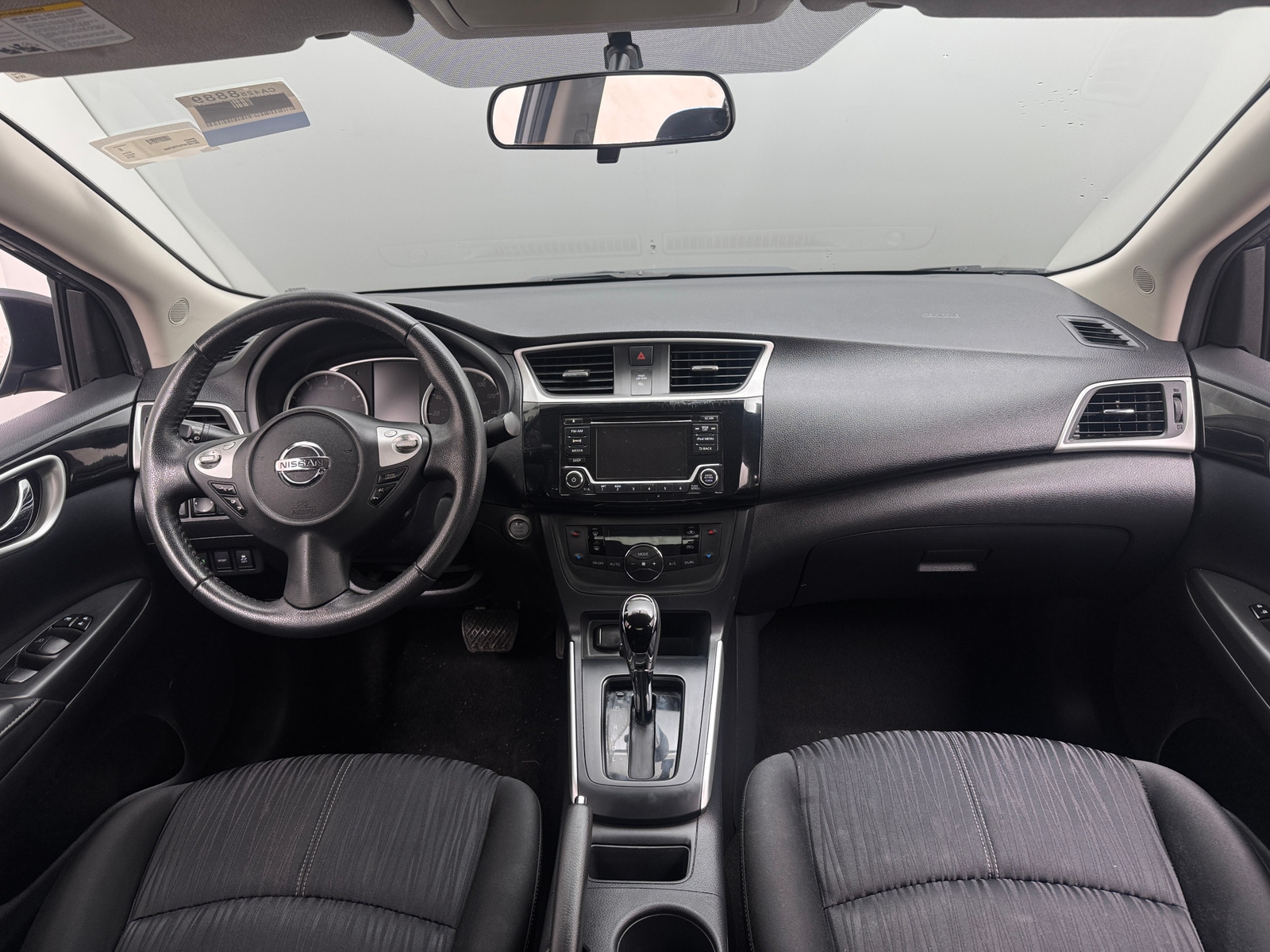 Thumbnail: 2018 Nissan Sentra - 3