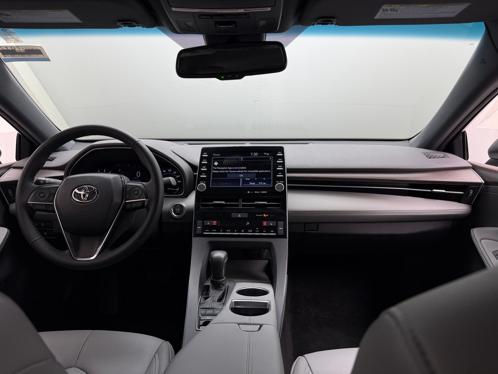 Thumbnail: 2022 Toyota Avalon - 2