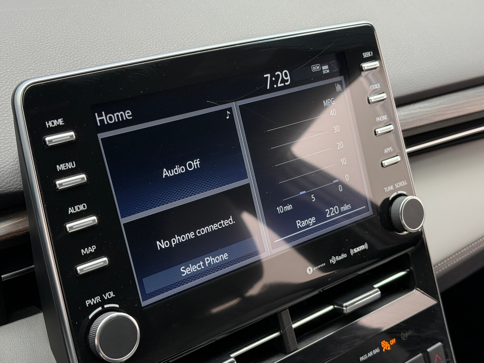 Thumbnail: 2022 Toyota Avalon - 3