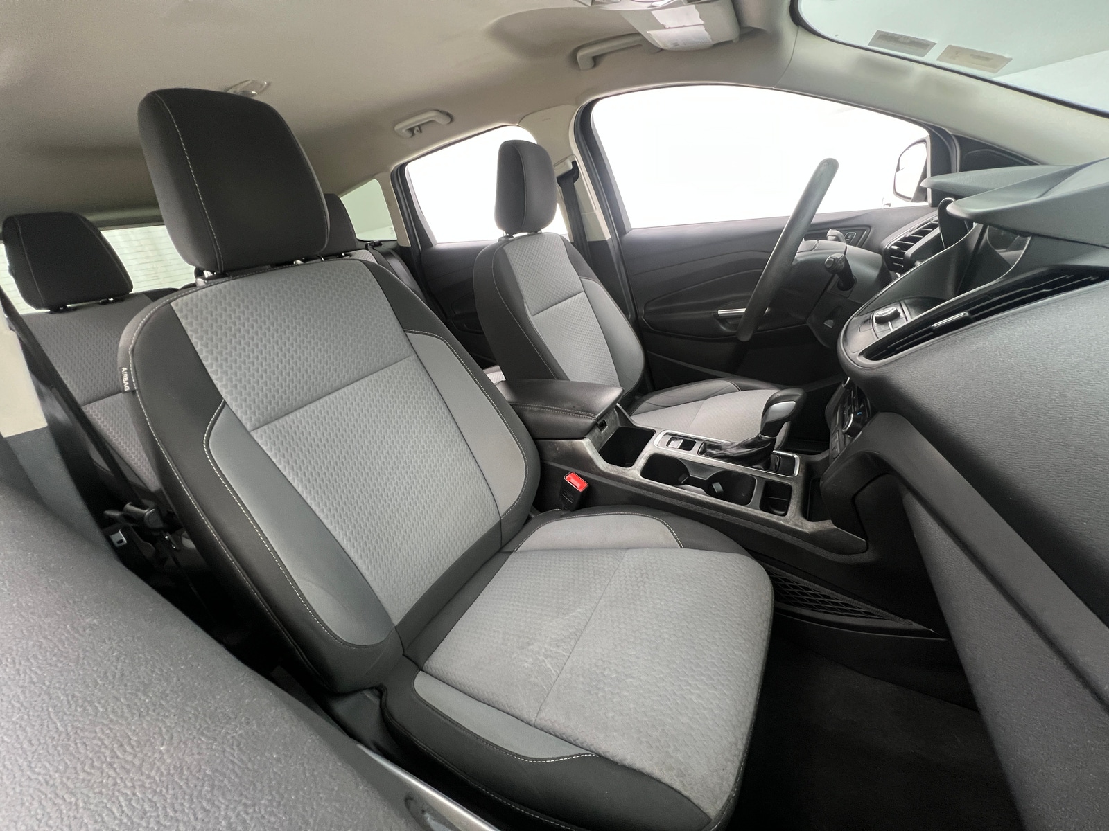 Thumbnail: 2019 Ford Escape - 2