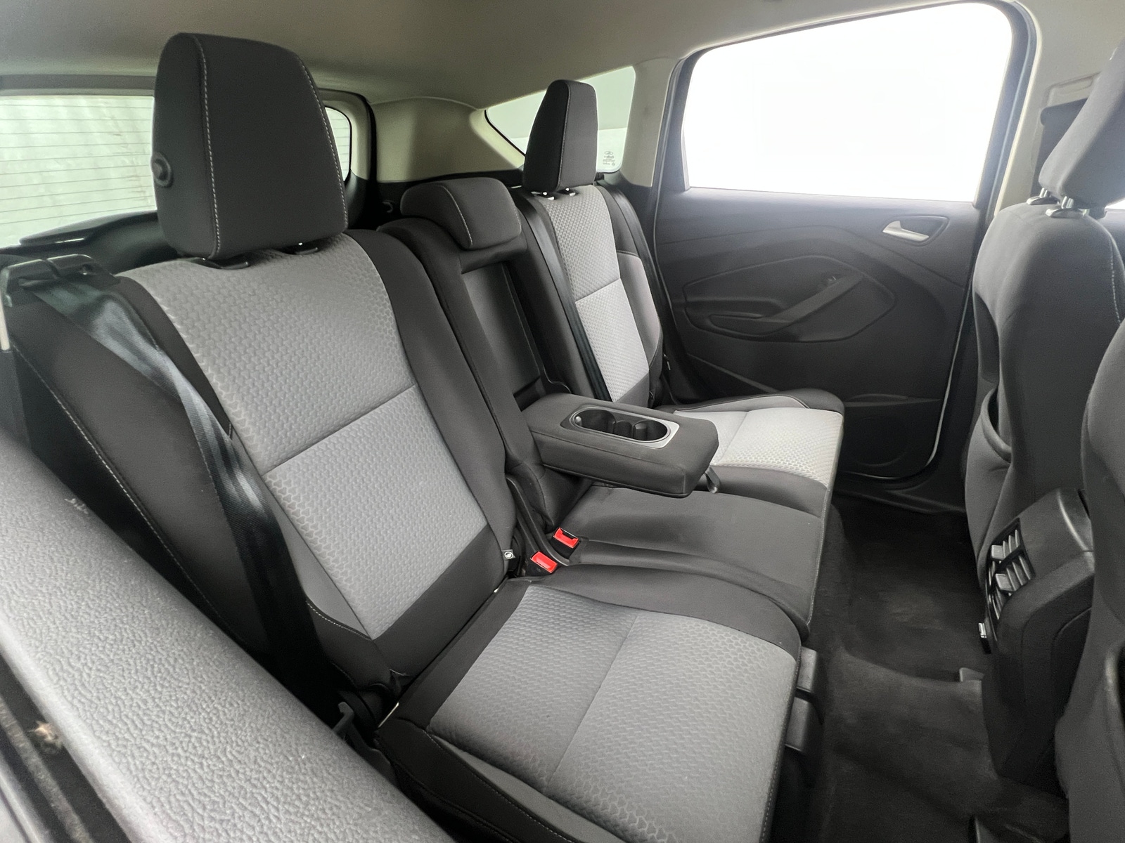 Thumbnail: 2019 Ford Escape - 6