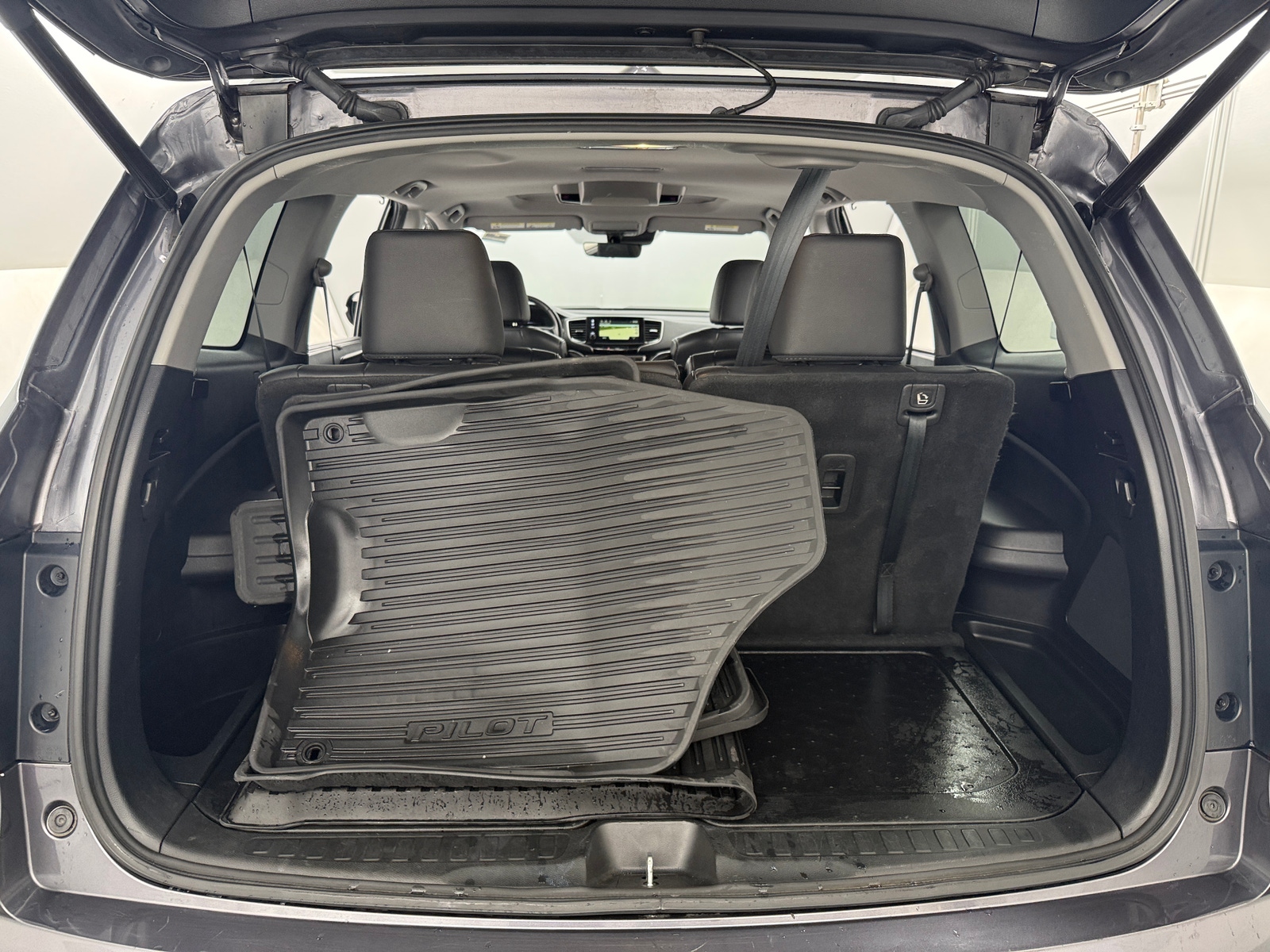 Thumbnail: 2019 Honda Pilot - 6