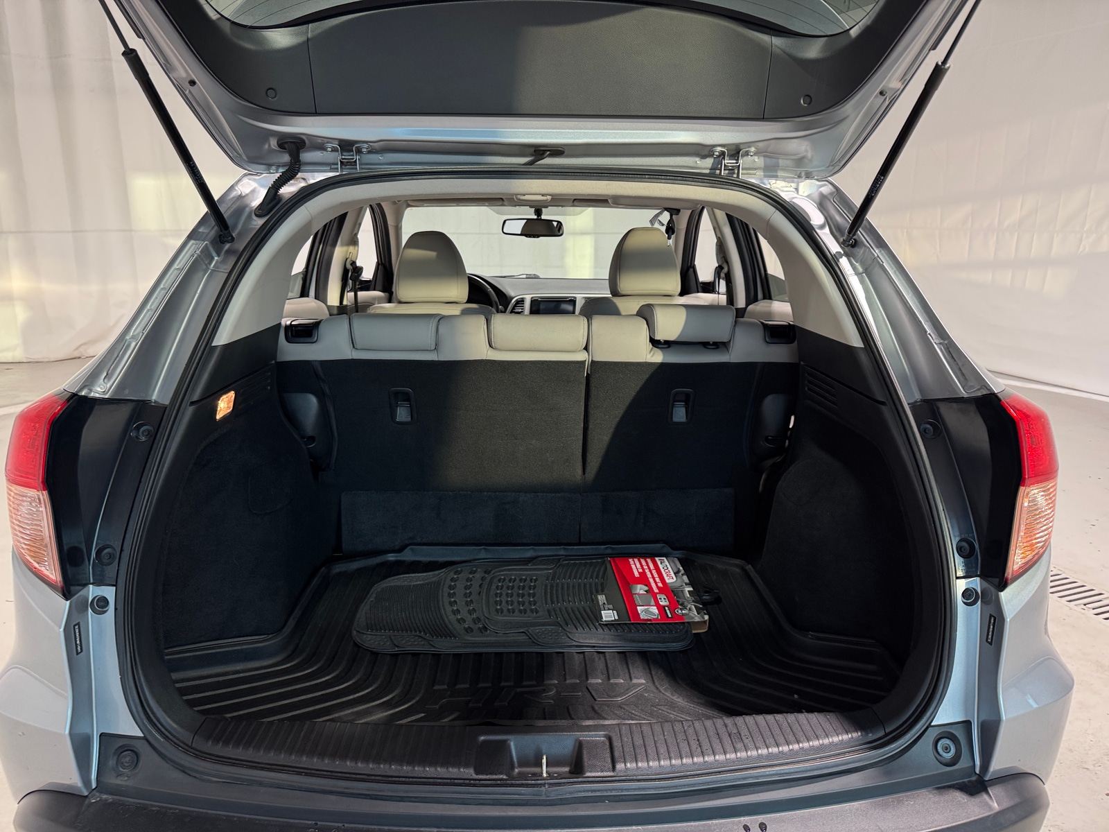 Thumbnail: 2017 Honda HR-V - 6