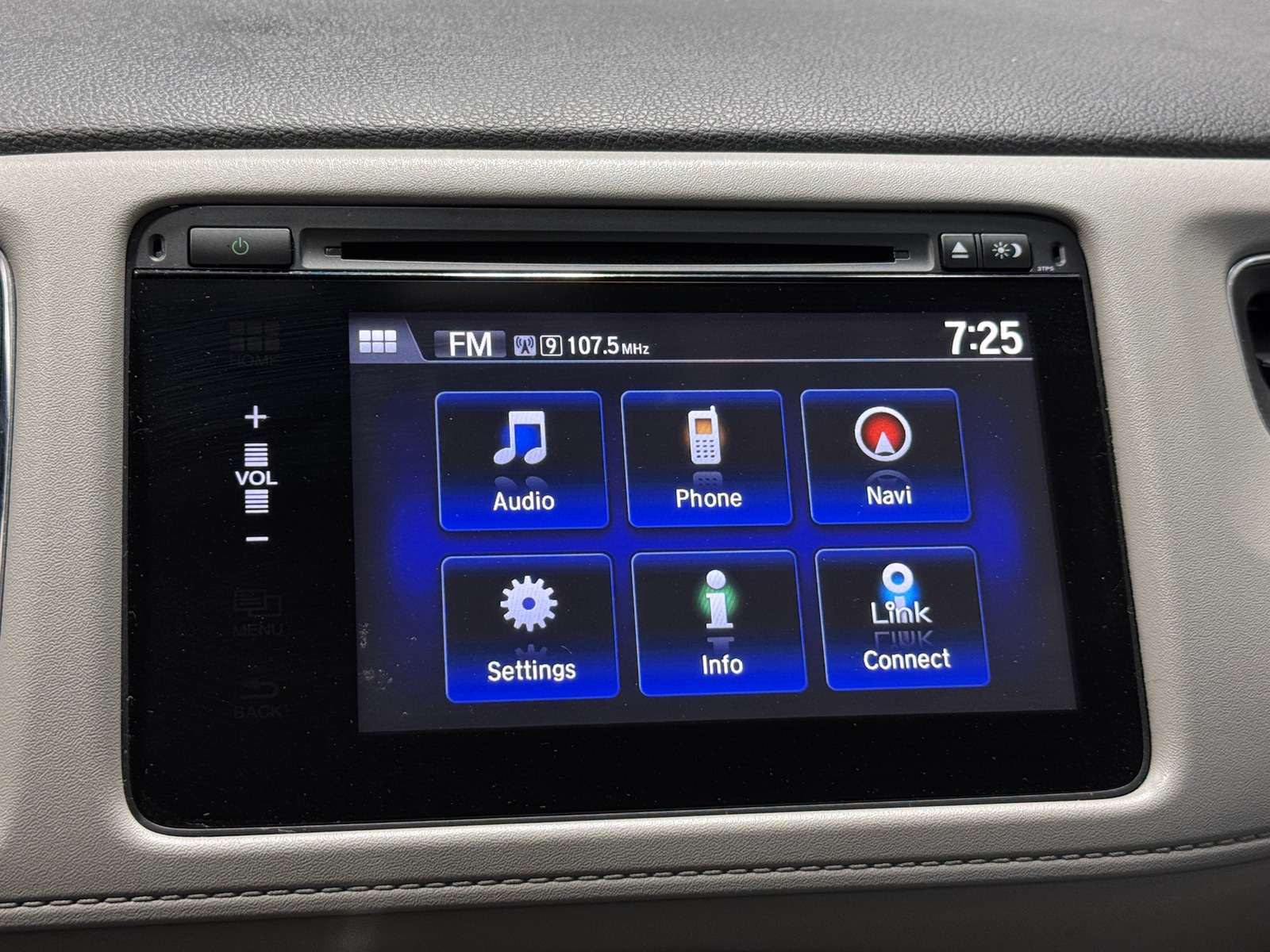 Thumbnail: 2017 Honda HR-V - 3