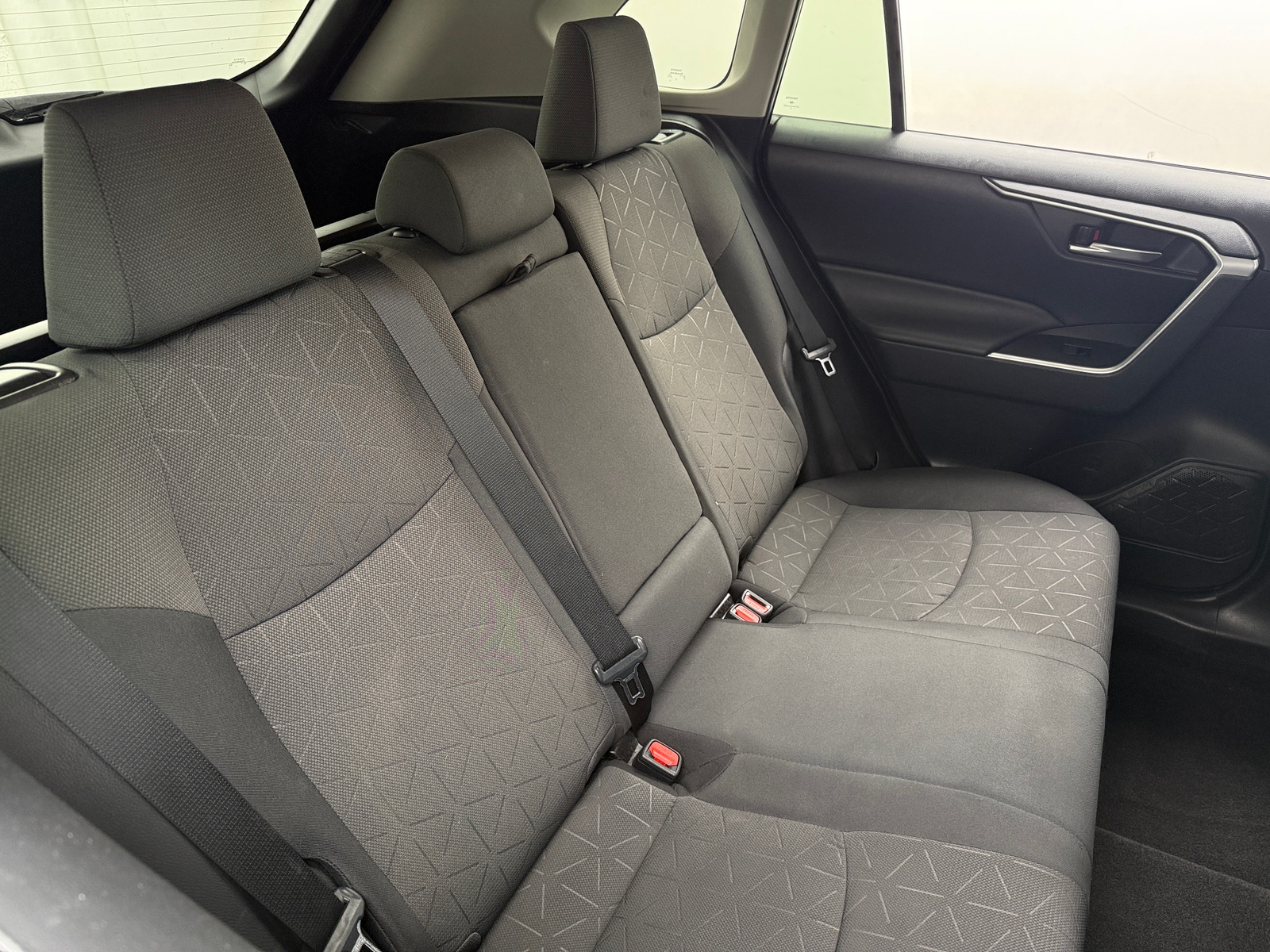 Thumbnail: 2019 Toyota RAV4 - 6