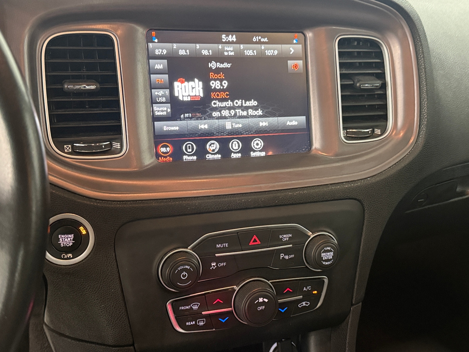 Thumbnail: 2023 Dodge Charger - 4