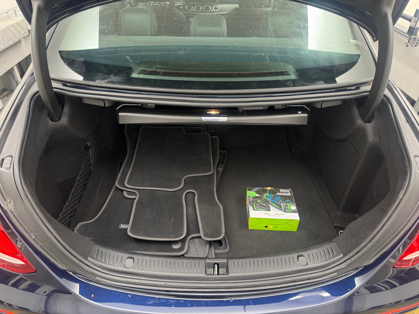 Thumbnail: 2019 Mercedes-Benz E-Class - 6