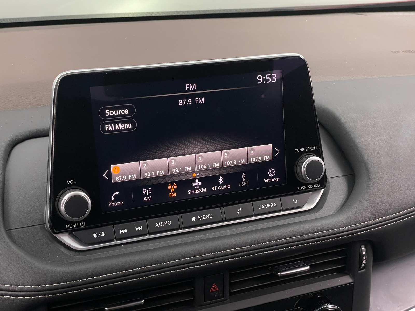 Thumbnail: 2023 Nissan Rogue - 4