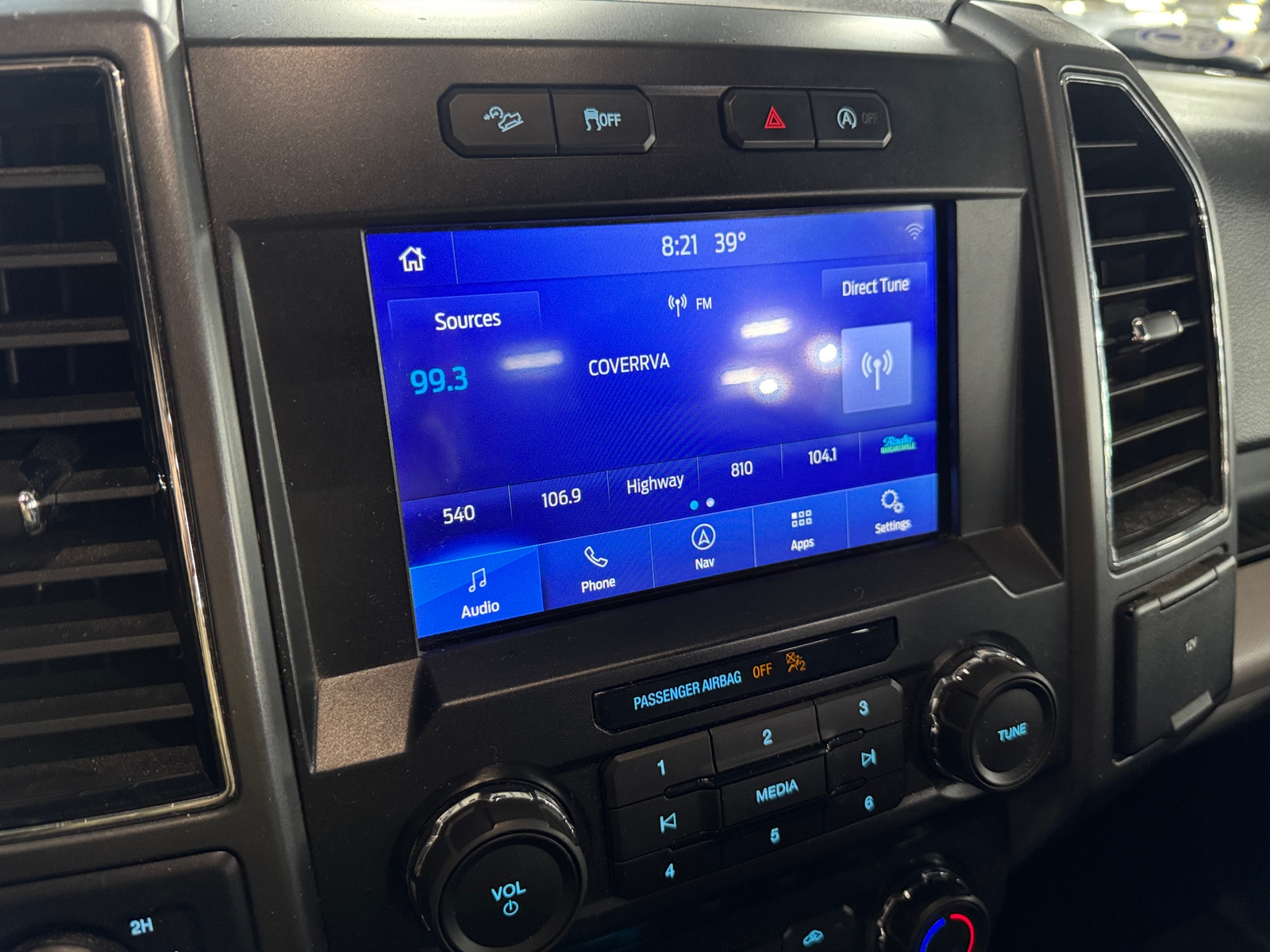 Thumbnail: 2020 Ford Econoline - 4