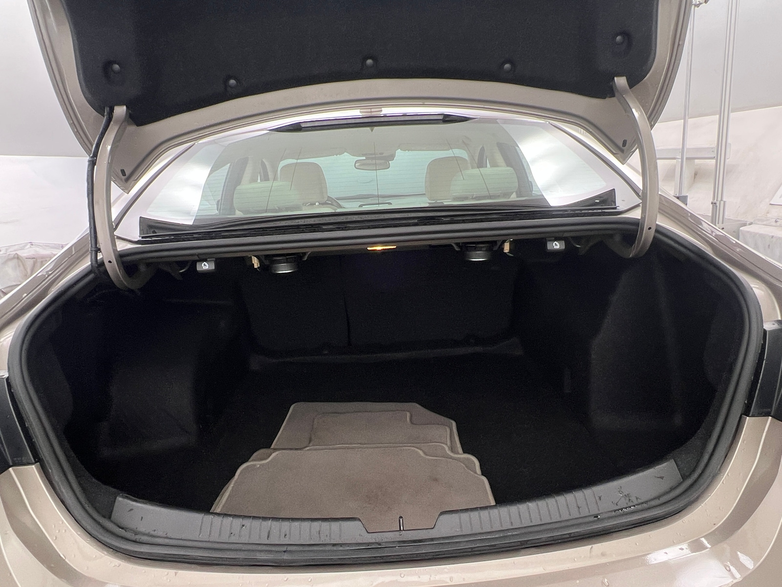 Thumbnail: 2024 Chevrolet Malibu - 6