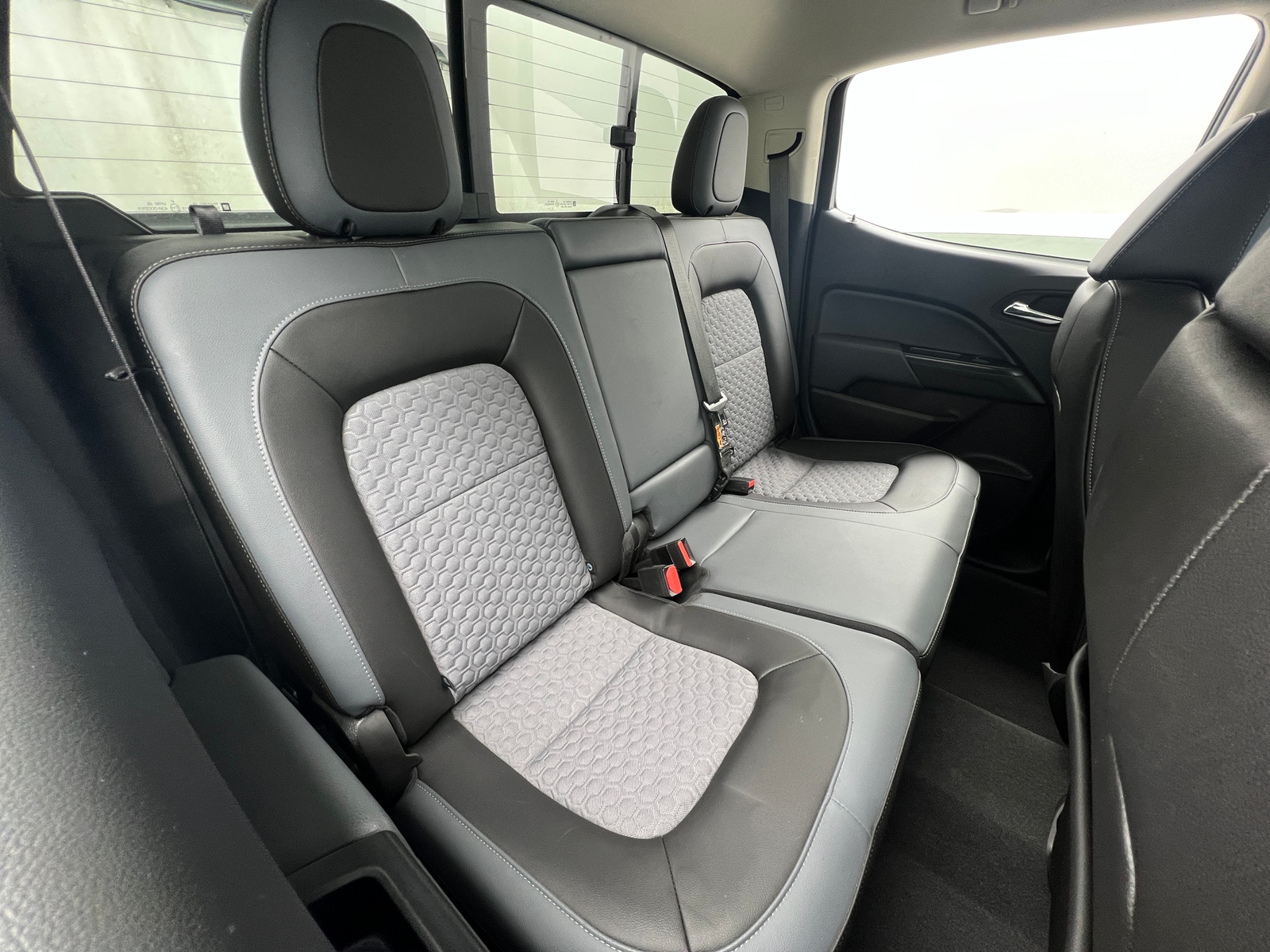 Thumbnail: 2022 Chevrolet Colorado - 5