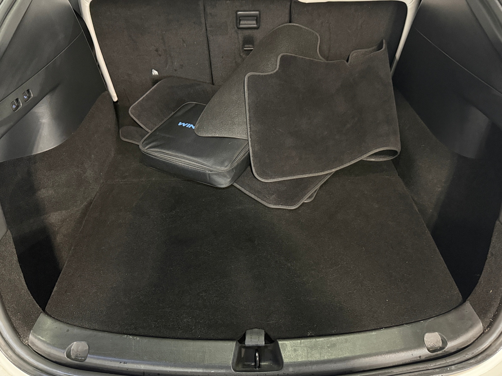 Thumbnail: 2022 Tesla Model Y - 6