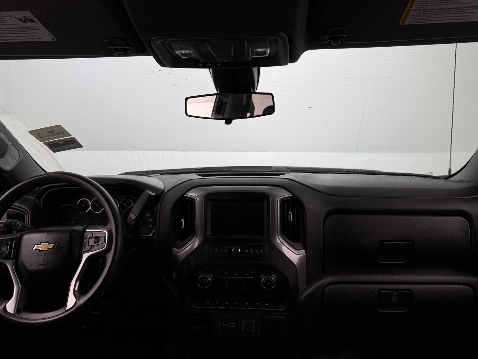 Thumbnail: 2022 Chevrolet Silverado 1500 - 3