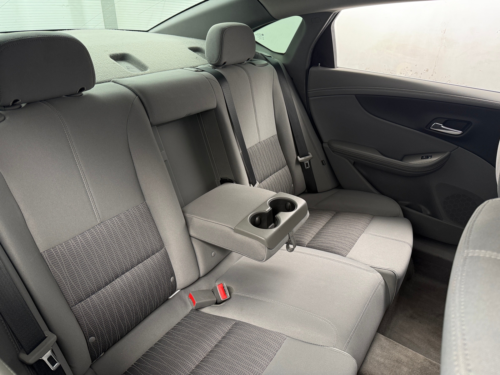 Thumbnail: 2016 Chevrolet Impala - 6