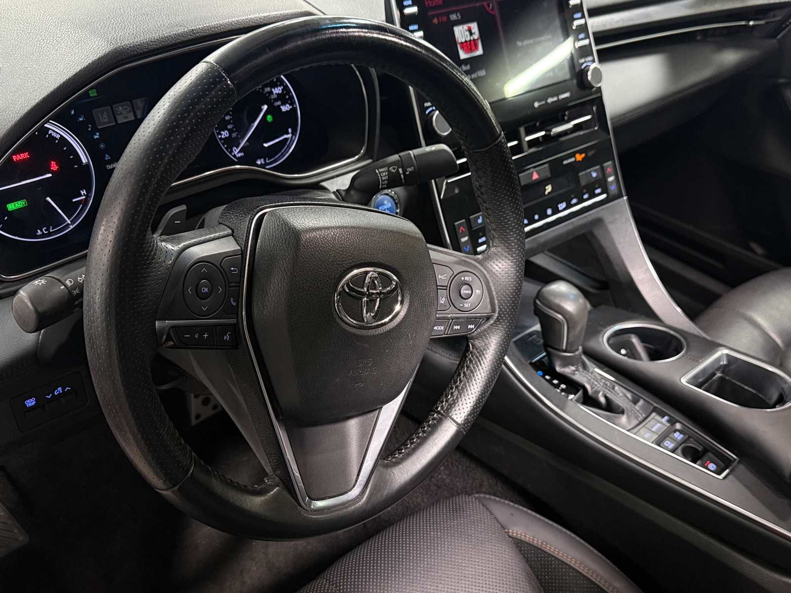Thumbnail: 2019 Toyota Avalon - 4