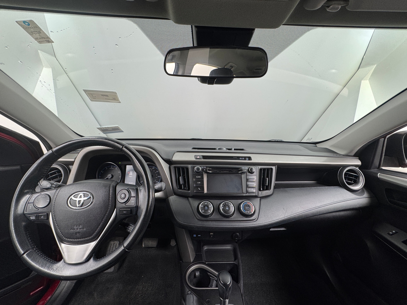 Thumbnail: 2018 Toyota RAV4 - 3