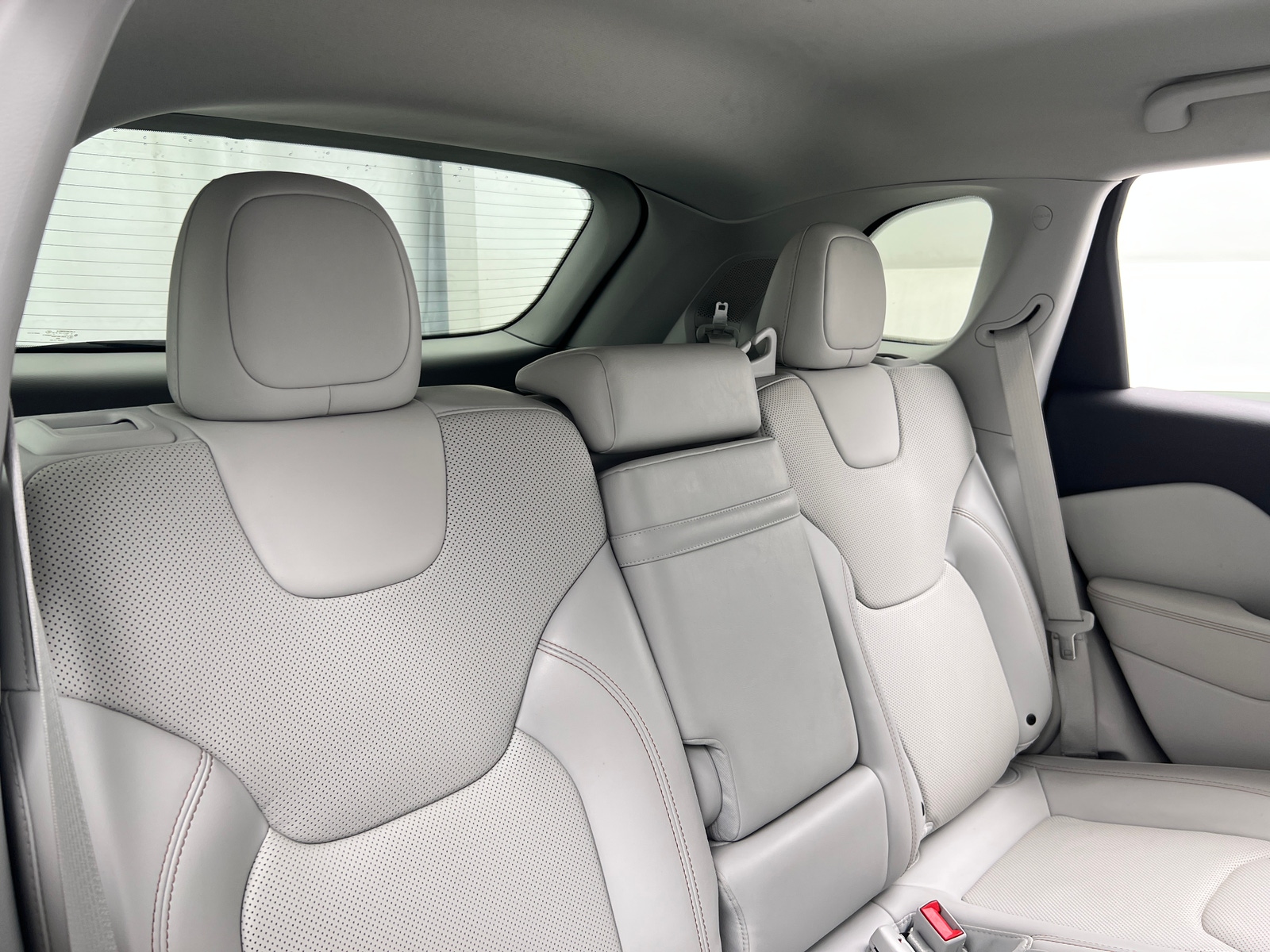 Thumbnail: 2019 Jeep Cherokee - 5