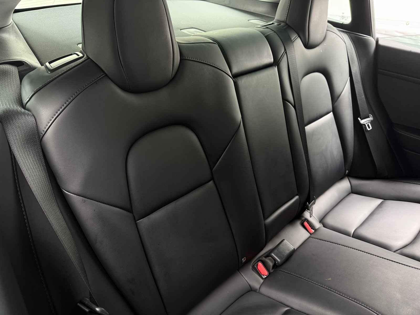 Thumbnail: 2022 Tesla Model 3 - 5