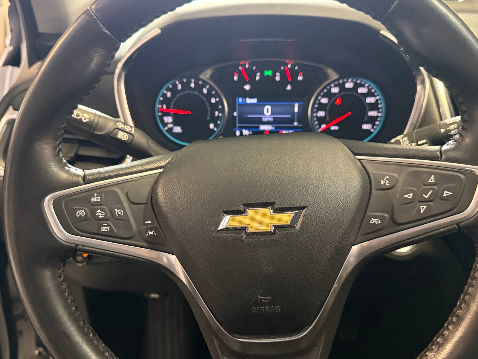 Thumbnail: 2022 Chevrolet Equinox - 5