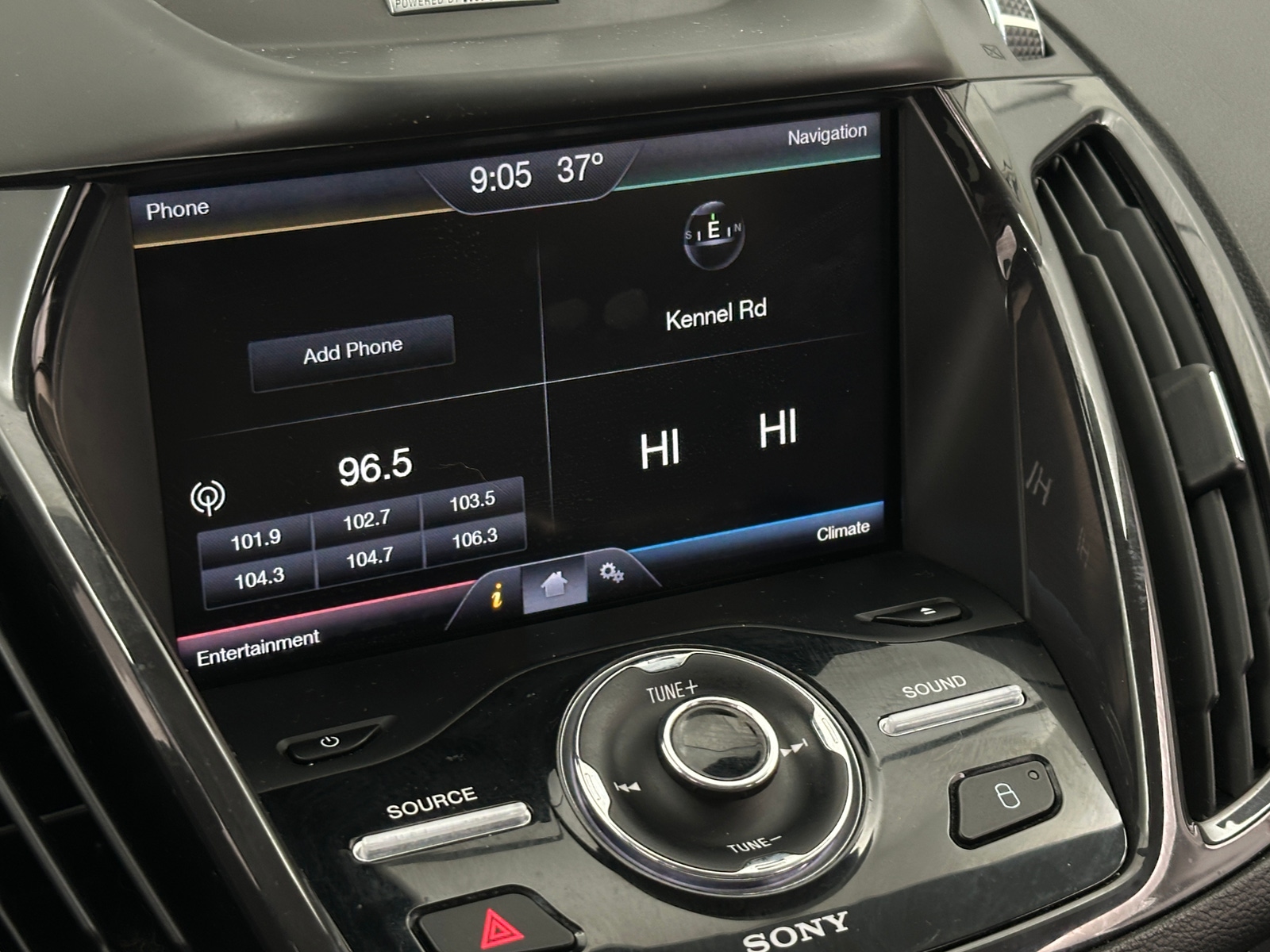 Thumbnail: 2015 Ford Escape - 3