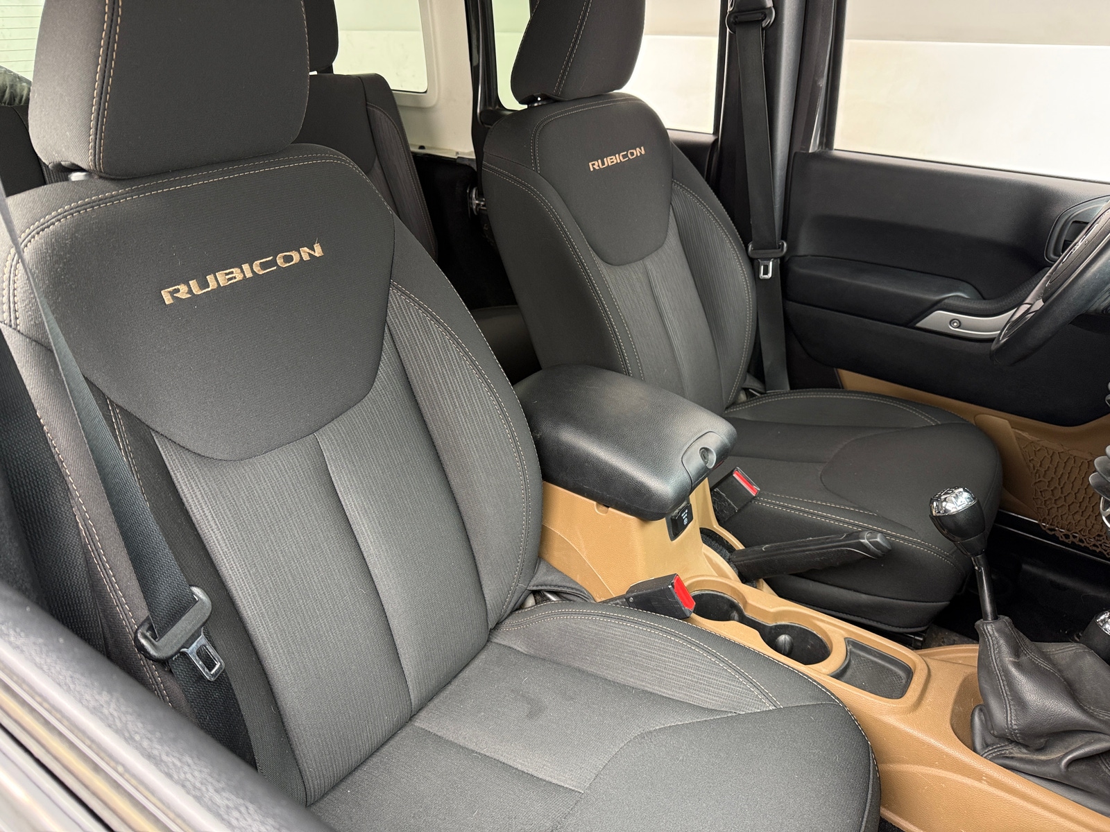 Thumbnail: 2016 Jeep Wrangler - 2