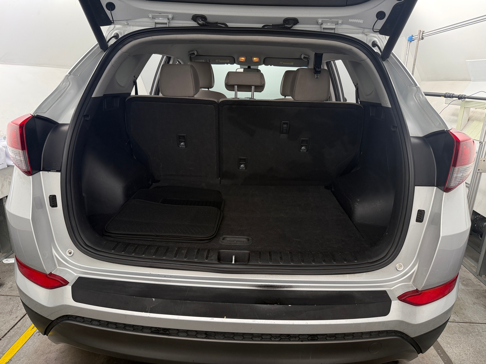 Thumbnail: 2016 Hyundai Tucson - 7